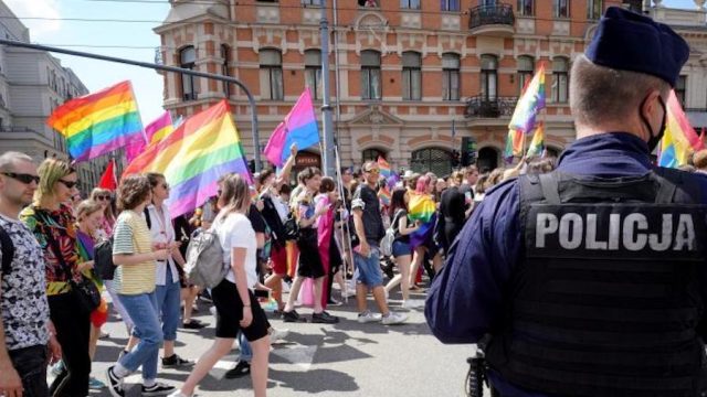 La UE estudia tomar acciones legales contra Polonia por las zonas “libres de LGBT”