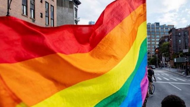Cámara LGBT de Ecuador pide incorporar sus negocios a planes de reactivación
