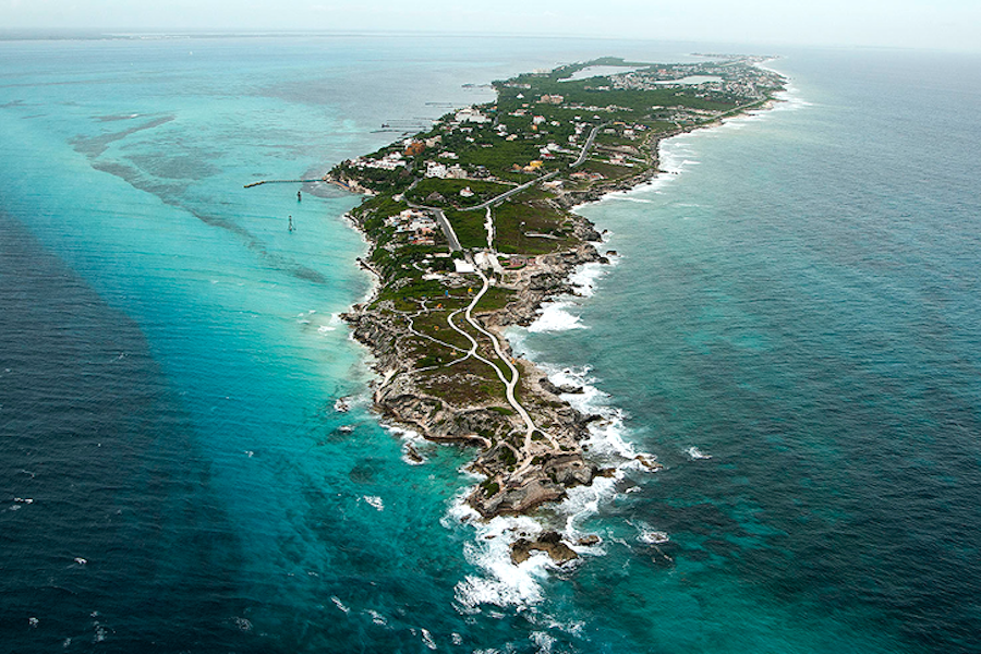 Остров Исла Мухерес. Исла де Муэрто остров. Остров Канкун Мексика. Isla de muerte остров.