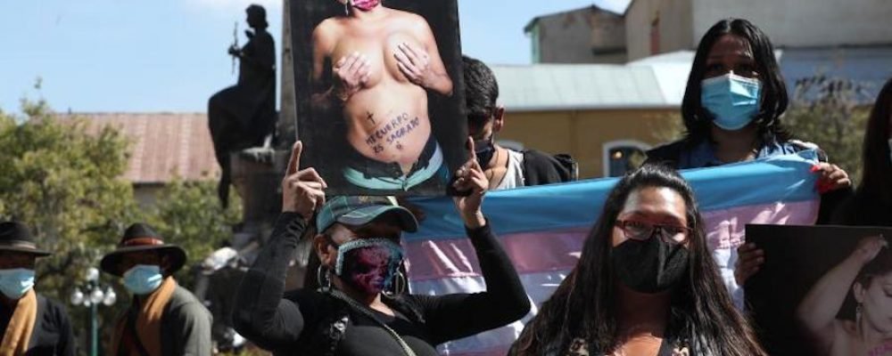 Colectivo LGBT pide políticas y que se resuelvan crímenes de odio en Bolivia