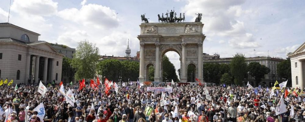 Vaticano se opone a propuesta italiana por derechos gay