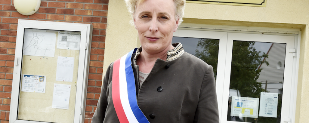 Francia elige su primera alcaldesa transgénero