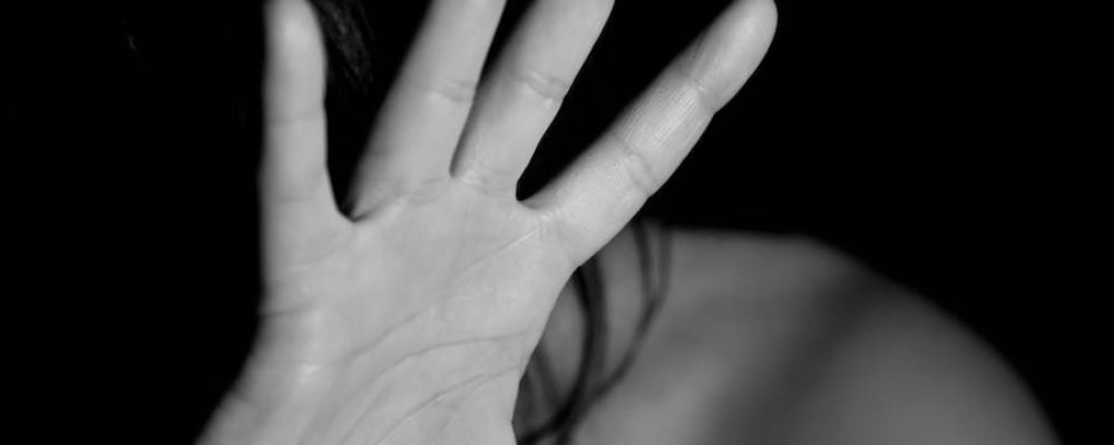 Investigan ataque con ácido a mujer trans en Guadalajara, Jalisco