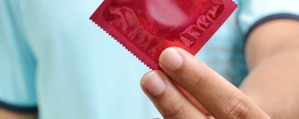 California declara ilegal la práctica de quitarse el preservativo sin consentimiento, también conocida como «stealthing»
