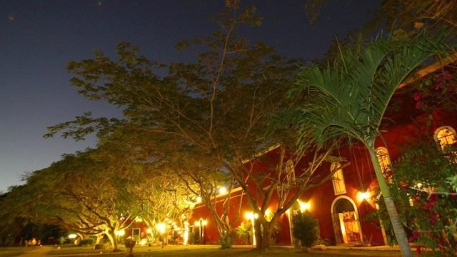 Hacienda Santa Cruz