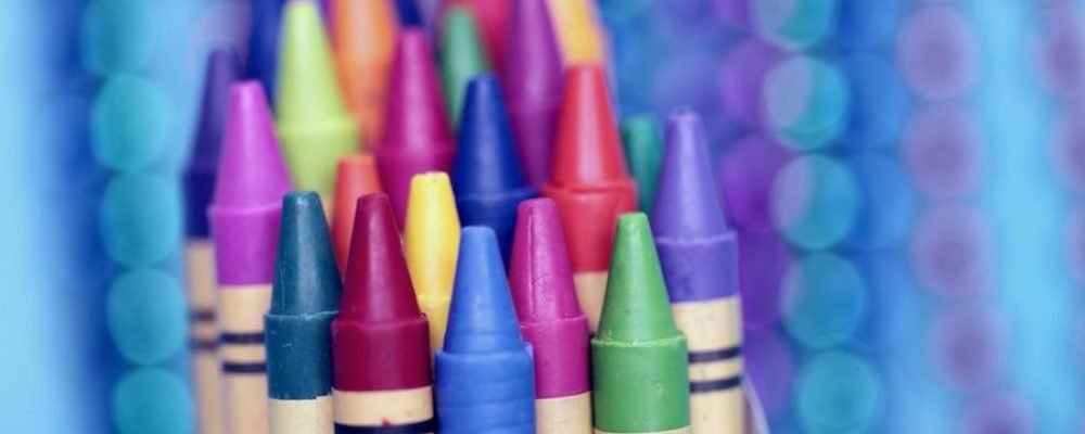 Nuevo León impide inscripción escolar a hijos de familias homoparentales