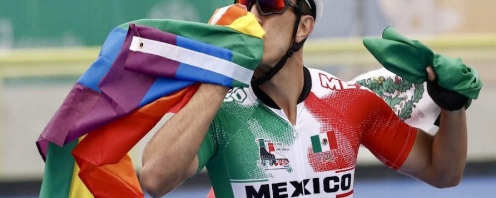 Jorge Luis Martínez, el mexicano que ondeó la bandera LGBT en los Juegos Panamericanos: “Soy gay y estoy muy orgulloso de poder decirlo”
