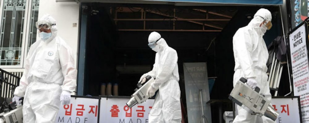 Nuevo grupo de coronavirus vinculados al club nocturno de Seúl alimenta la homofobia