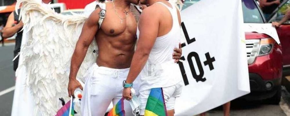 Panameños marchan contra la discriminación LGTBI en las fuerzas de seguridad