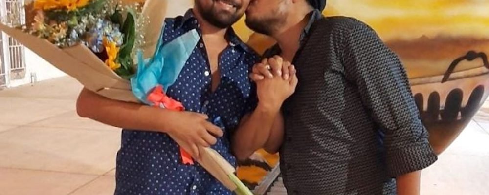 Pareja gay se da el ‘sí’ en Progreso, Yucatán, tras 18 años de relación