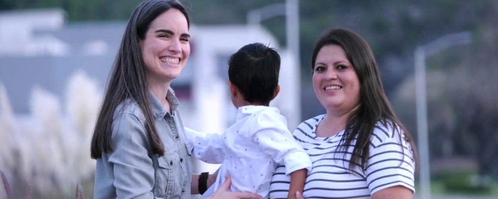 Una pareja de mujeres logra la primera adopción homoparental en Jalisco