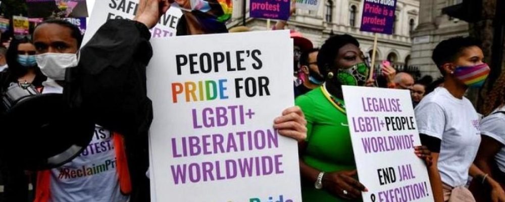 Activistas LGBT+ exigen inclusión en la primera marcha «Reclaim Pride» del Reino Unido