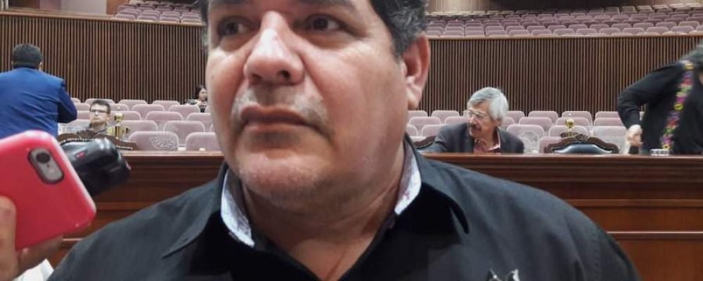 Diputado Apolinar García lanza iniciativa para prohibir matrimonios igualitarios en Sinaloa