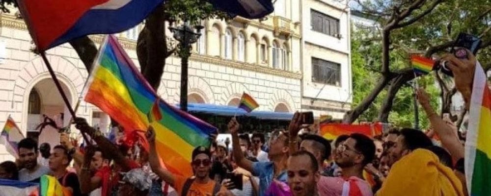 Cuba podría aprobar el matrimonio homosexual en menos de dos años, dice Mariela Castro