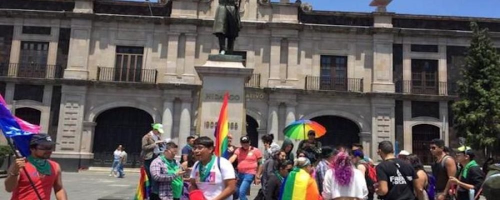 Congreso Edomex aplaza discusión sobre matrimonio igualitario
