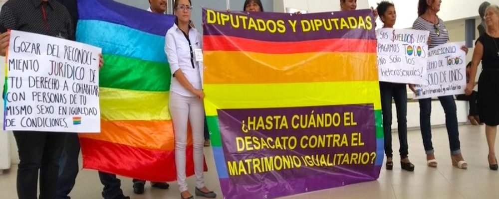 Los diputados del congreso de Yucatán rechazan matrimonio igualitario