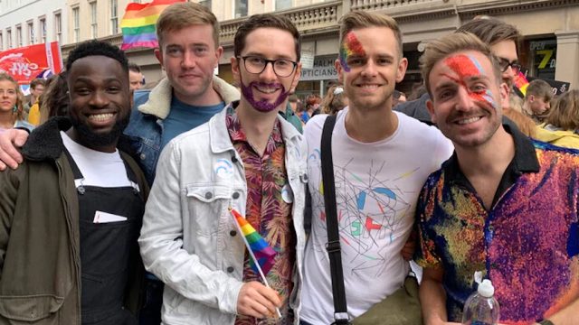 Escocia: primer país del mundo en integrar clases de historia LGBT a las escuelas