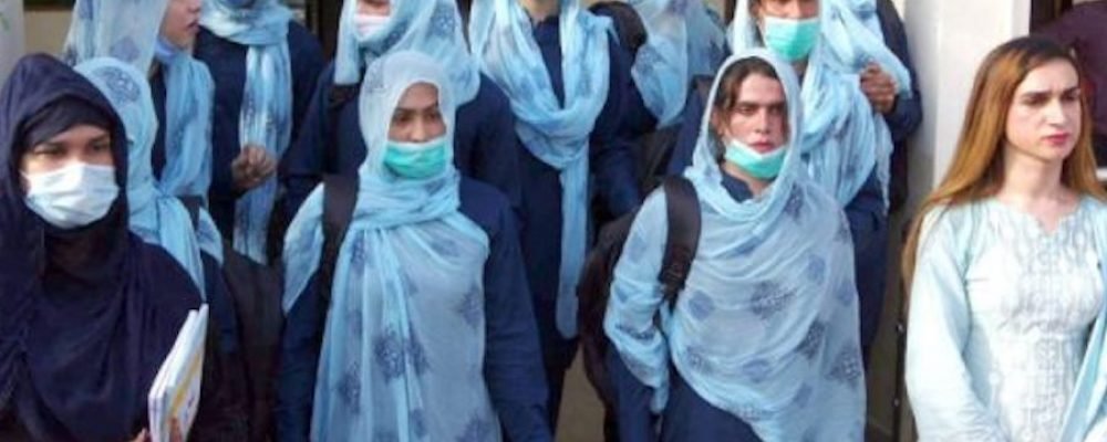 Pakistán abre su primera escuela pública para personas trans