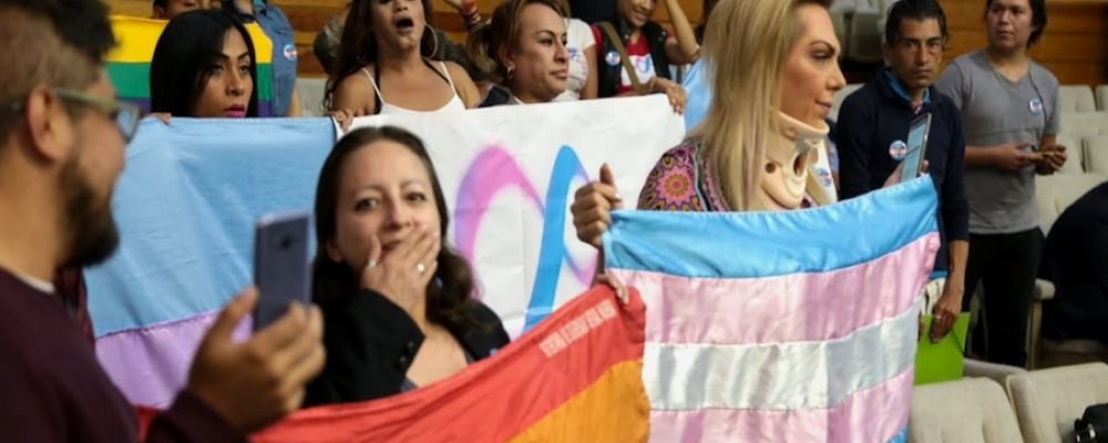 Aprueban cambio de identidad y género en actas de nacimiento en Hidalgo